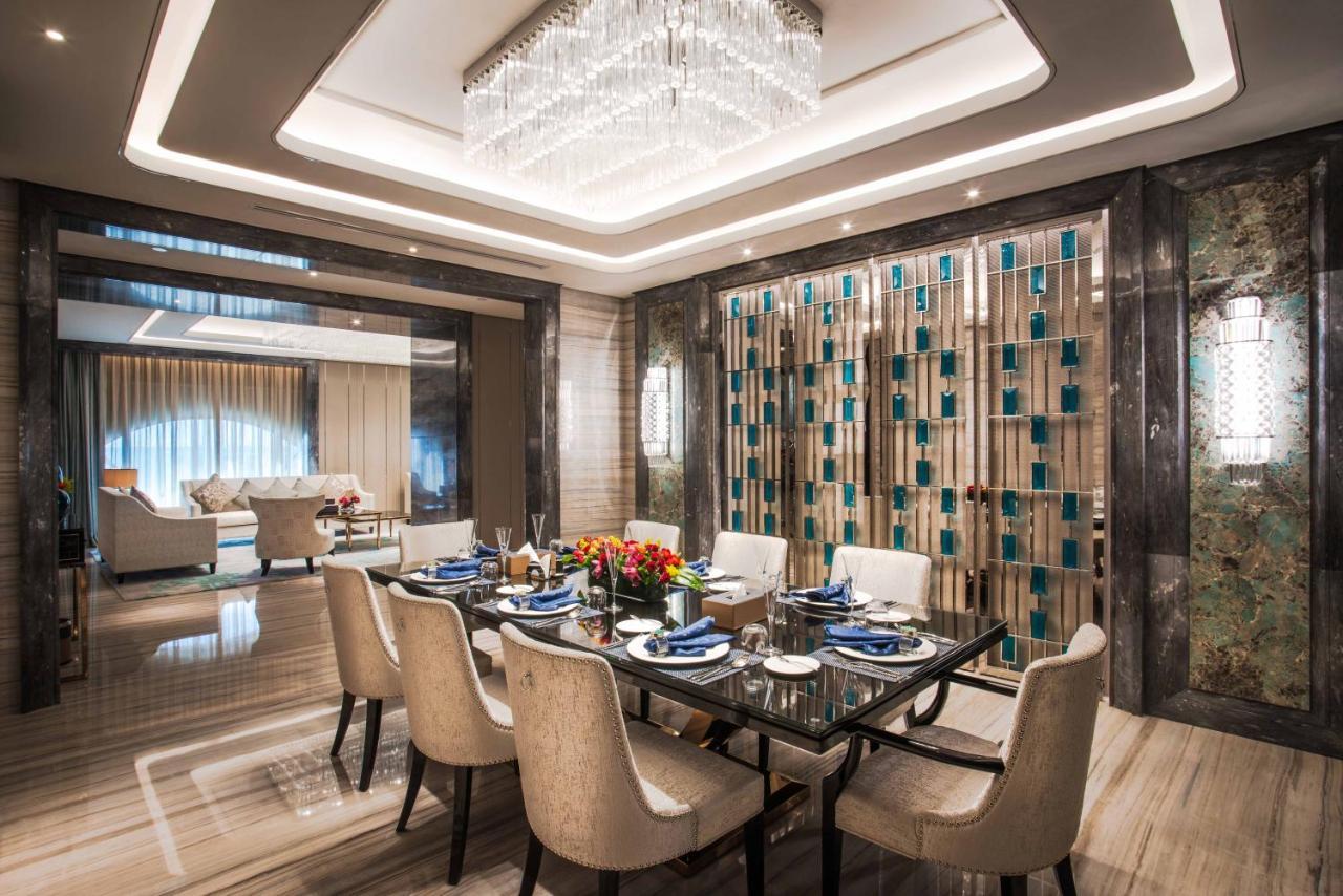 Narcissus Al Hamra Hotel Jeddah Ngoại thất bức ảnh Dining room